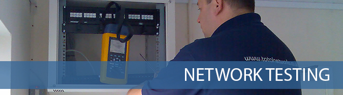 Network_Testing_Cable_Enginee_Testin_Cable_With_Fluke_Tester