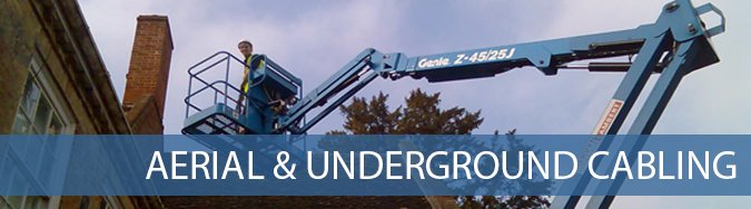 Aerial_and_Underground_Cabling_Total_Network_Engineer_working_at_height